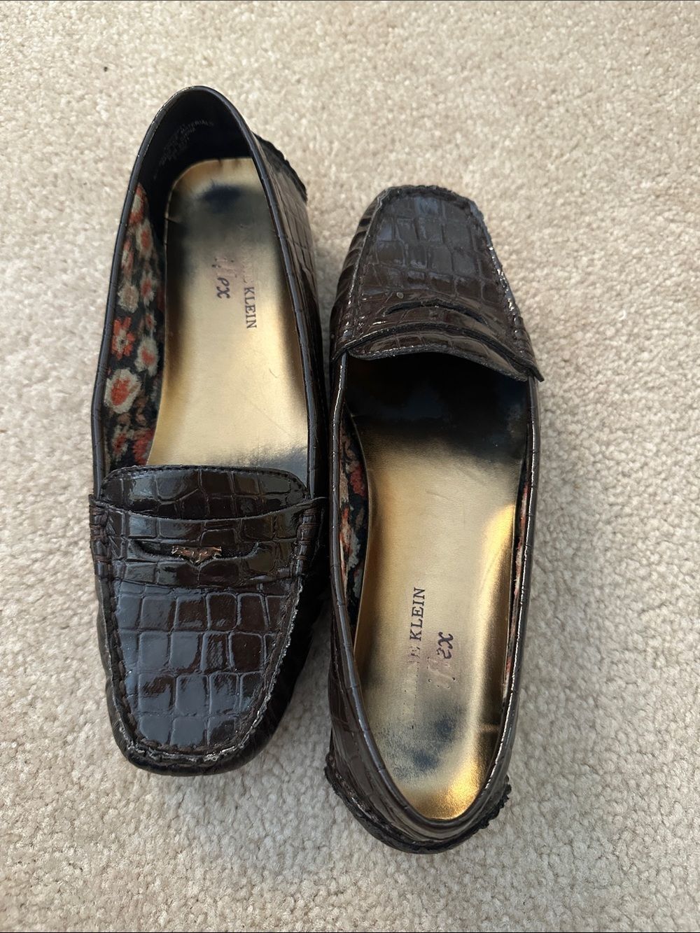 Anne Klein Brown Croc-Embossed Loafers